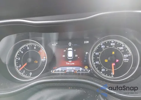 2019 Jeep Cherokee Overland 4X4 from USA, damaged, VIN 1C4PJMJX2KD356346